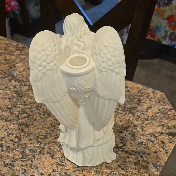 Vintage Partylite Set of Three White Angel Figurines - Picture 3 of 11